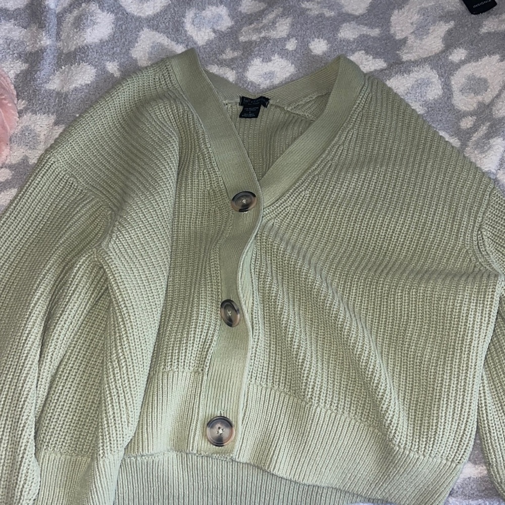 Oversized v neck sweater